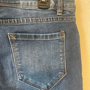 Kensie jeans, effortless ankle mid rise size 4/27